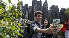 加拿大遊客如何前往雲南？最新簽證政策、交通方式與行前準備指南