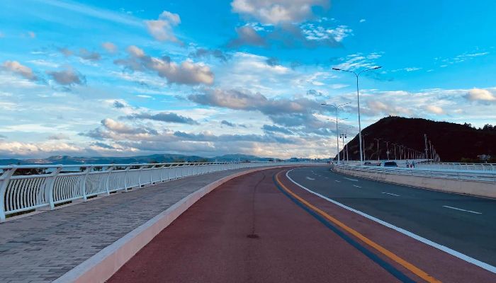昆明滇池公路風景