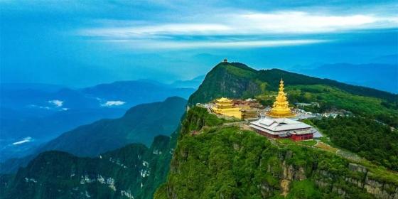 成都到峨眉山短途遊攻略：交通住宿景點美食一站式指南