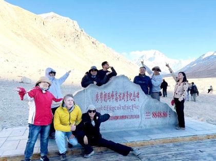 珠峰旅遊推薦旅行社怎麼選？跟團費用與避坑指南