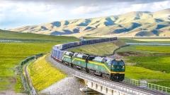 【含大交通】成都往返飛機+青藏軟臥+拉薩+林芝+南迦巴瓦峰+日喀则+羊湖+珠峰+納木錯13天12晚西藏旅遊拼團