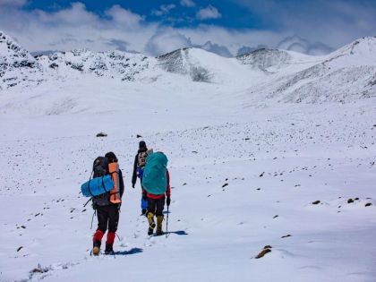 在西藏徒步旅行危險嗎？高原徒步的風險、裝備與出行準備指南