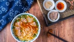舌尖上的絲路驛站:甘肅蘭州四大必吃特色美食深度指南