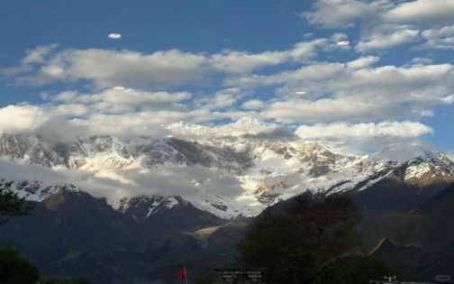 南迦巴瓦峰