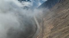 為什麼新藏線是無數旅人的終極夢想?